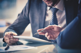 Юридическим лицам